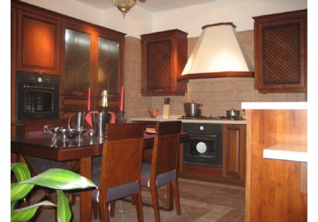 Solid Wood Furniture Fitted Kitchens China Upper Kitchen Cabinet (KC-4080)