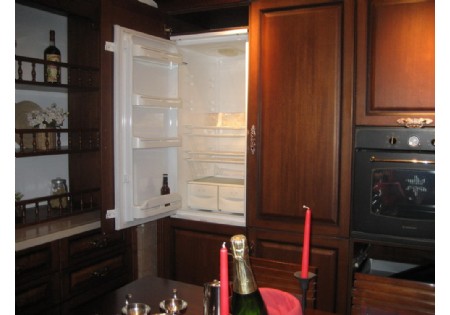 Solid Wood Furniture Fitted Kitchens China Upper Kitchen Cabinet (KC-4080)